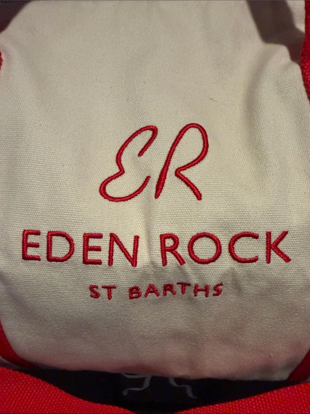 St Barths Canvas Tote Bag in Ivory and Red (Dave Matthew’s resort) - Picture 2 of 11